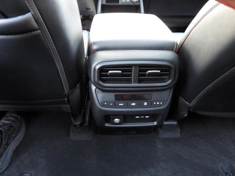 Used 2025 Honda Pilot TrailSport image 47