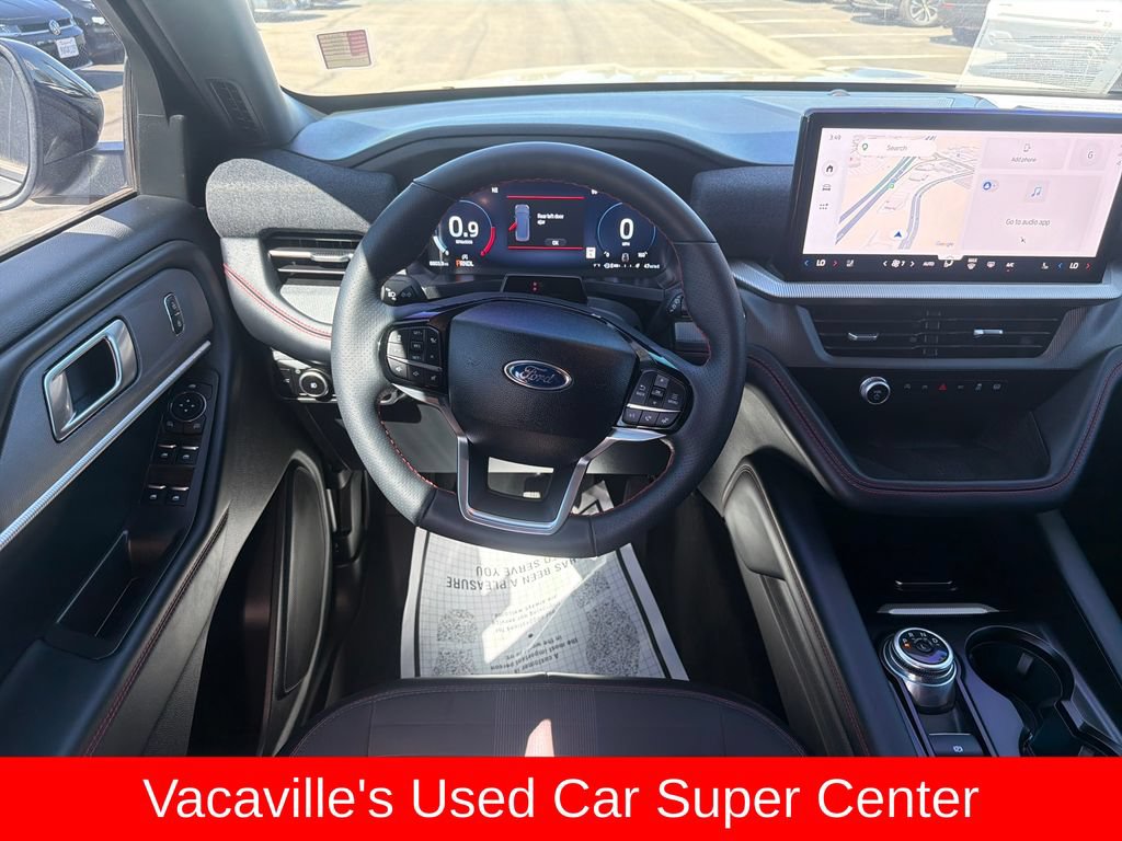 Used 2025 Ford Explorer ST-Line w/ ST-Line Street Pack AWD/4WD image 13