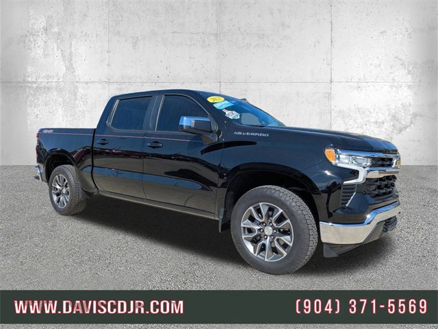 Used 2023 Chevrolet Silverado 1500 LT image 1