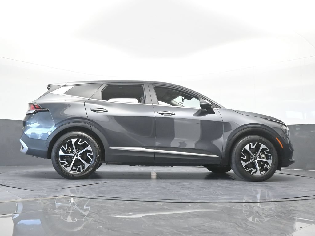 Used 2024 Kia Sportage EX FWD image 61