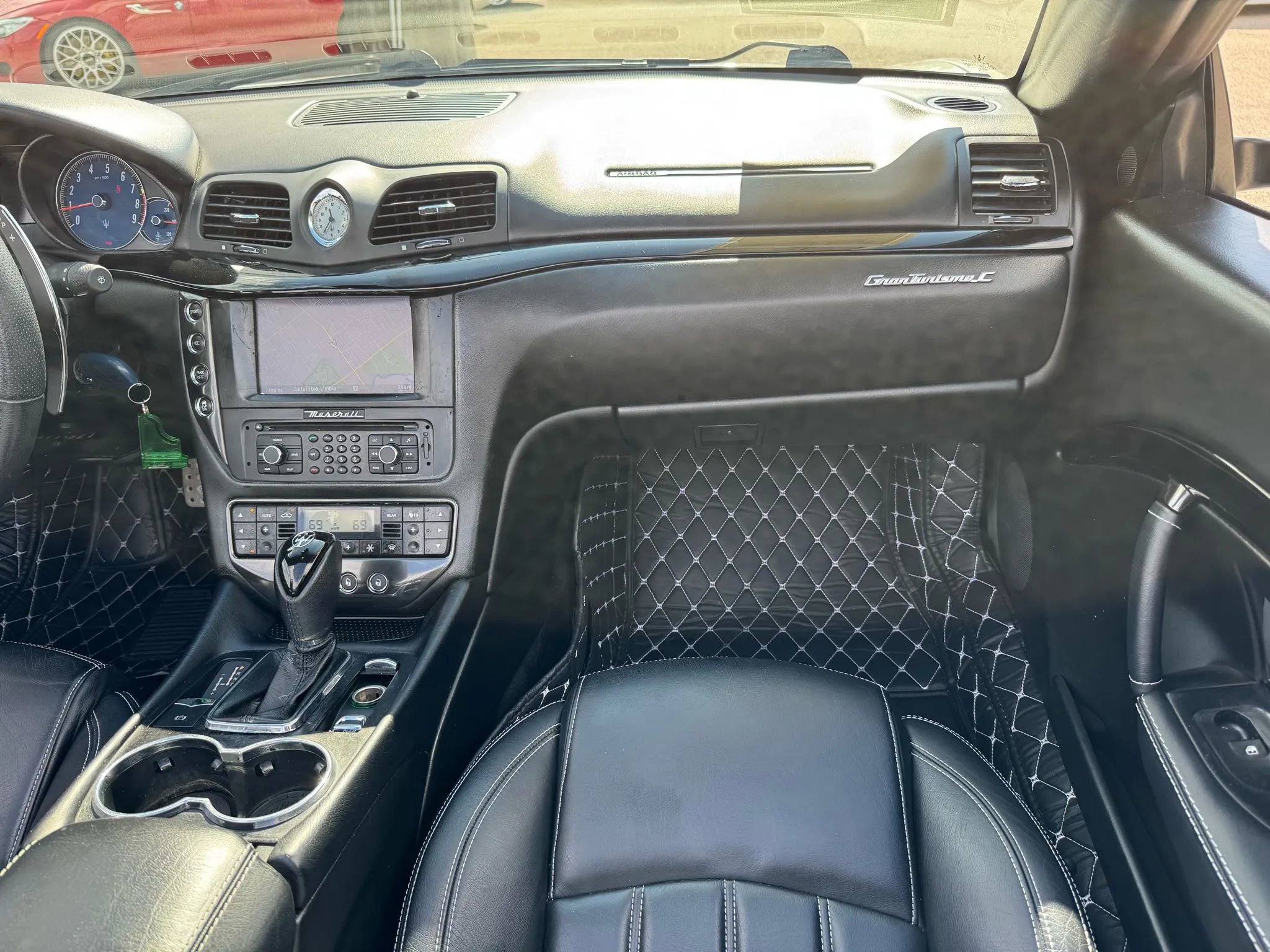 Used 2013 Maserati GranTurismo Convertible image 31