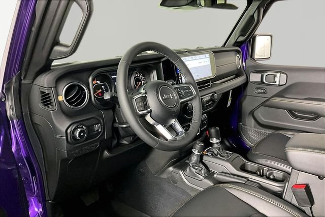 New 2026 Jeep Wrangler Unlimited Sahara AWD/4WD image 7