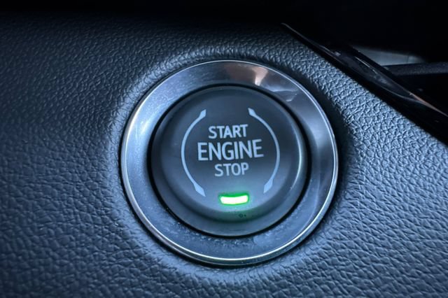 Used 2025 Buick Enclave Preferred FWD image 36