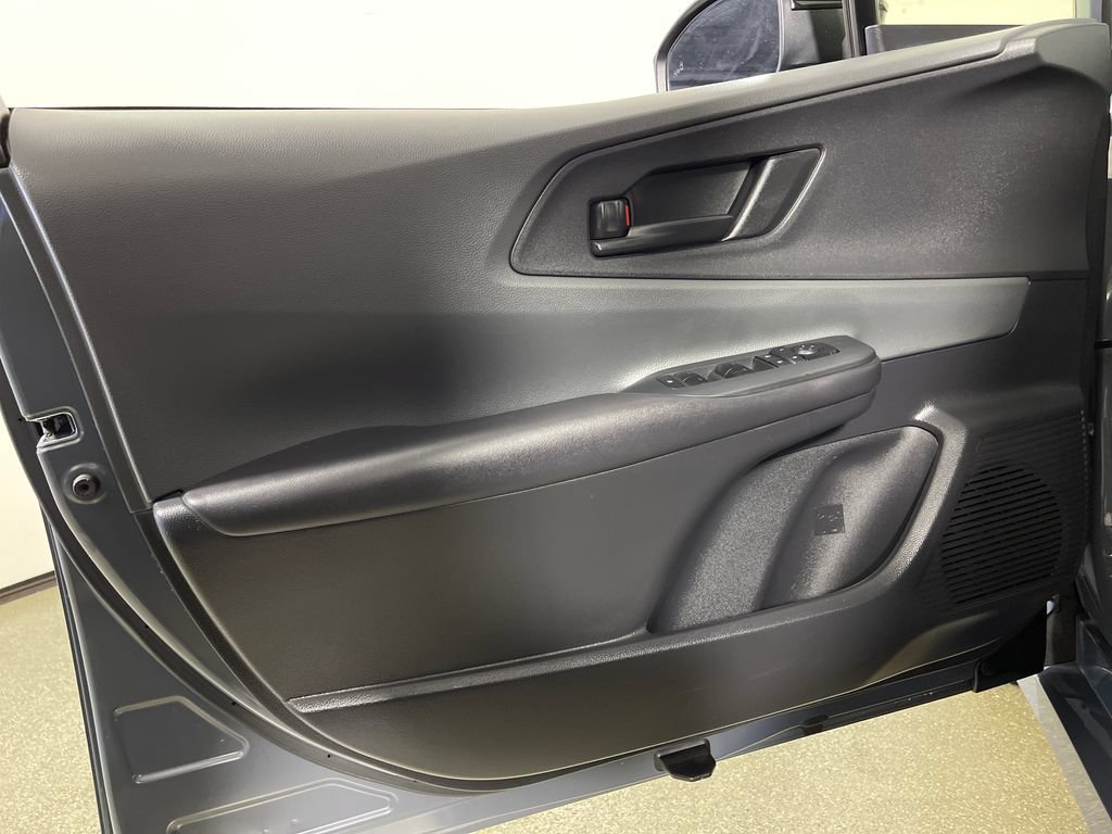 Certified 2024 Toyota Prius LE FWD image 17