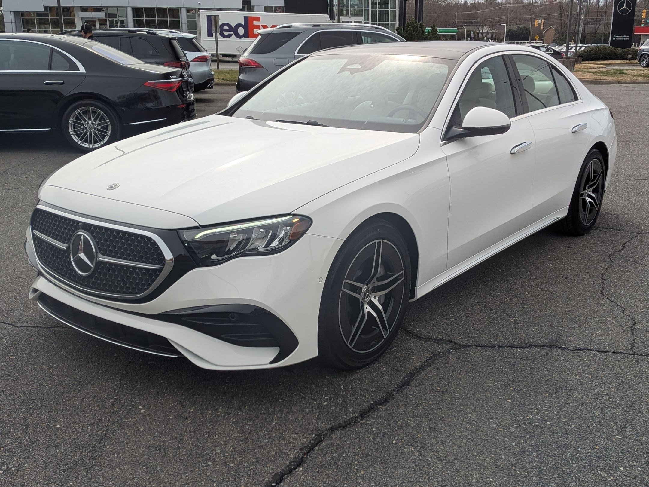 Used 2025 Mercedes-Benz E 450 4MATIC Sedan image 7