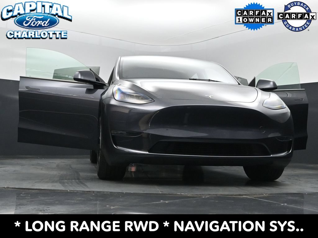 Used 2024 Tesla Model Y Long Range RWD image 34