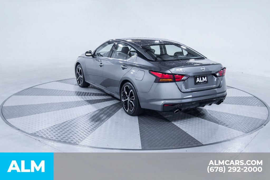 Used 2025 Nissan Altima 2.5 SR FWD image 6