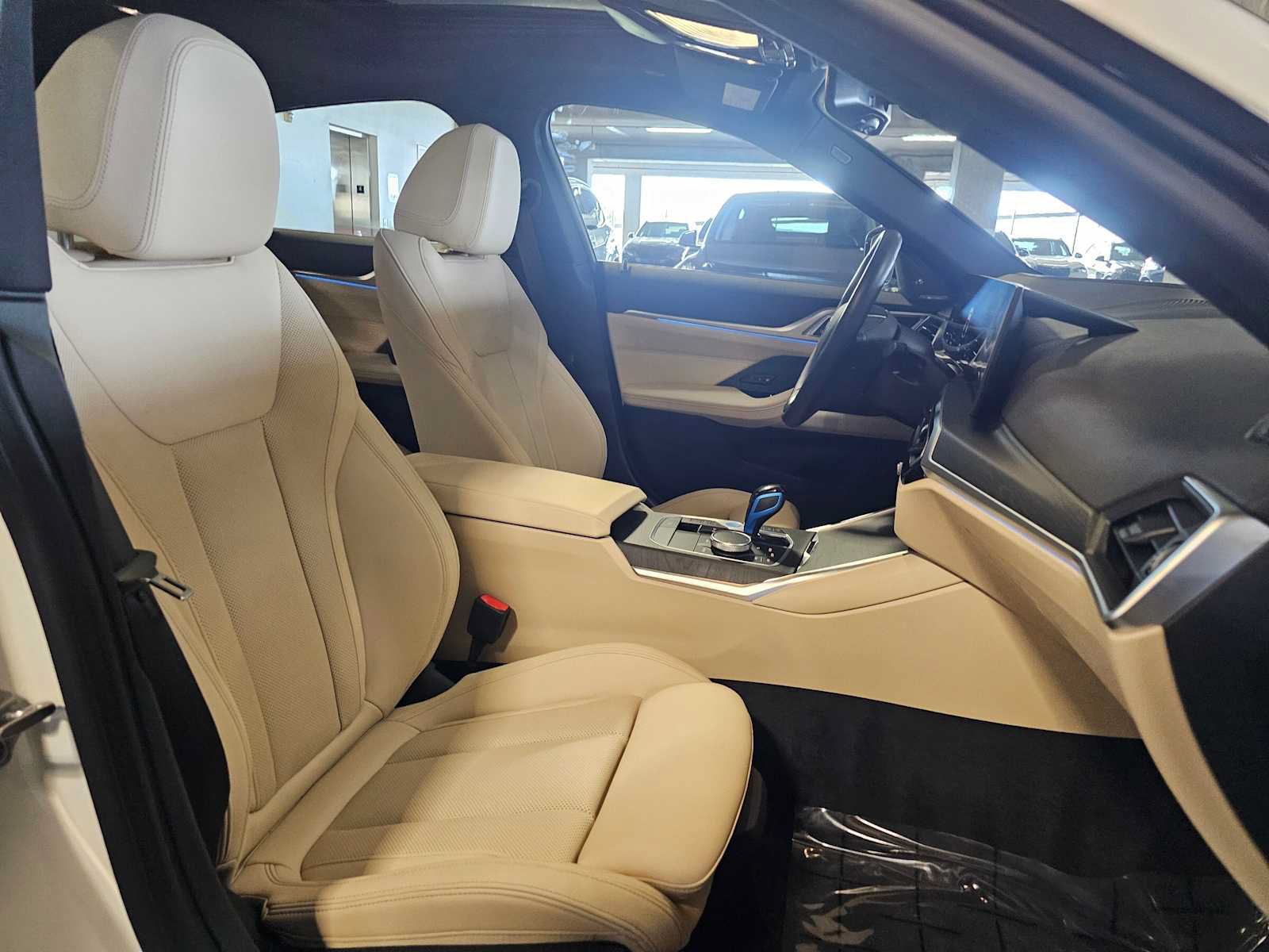 Certified 2023 BMW i4 eDrive35 RWD image 34