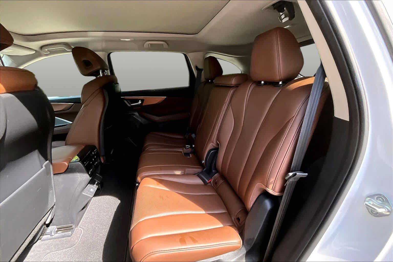 Certified 2023 Acura MDX SH-AWD w/ Technology Package image 21