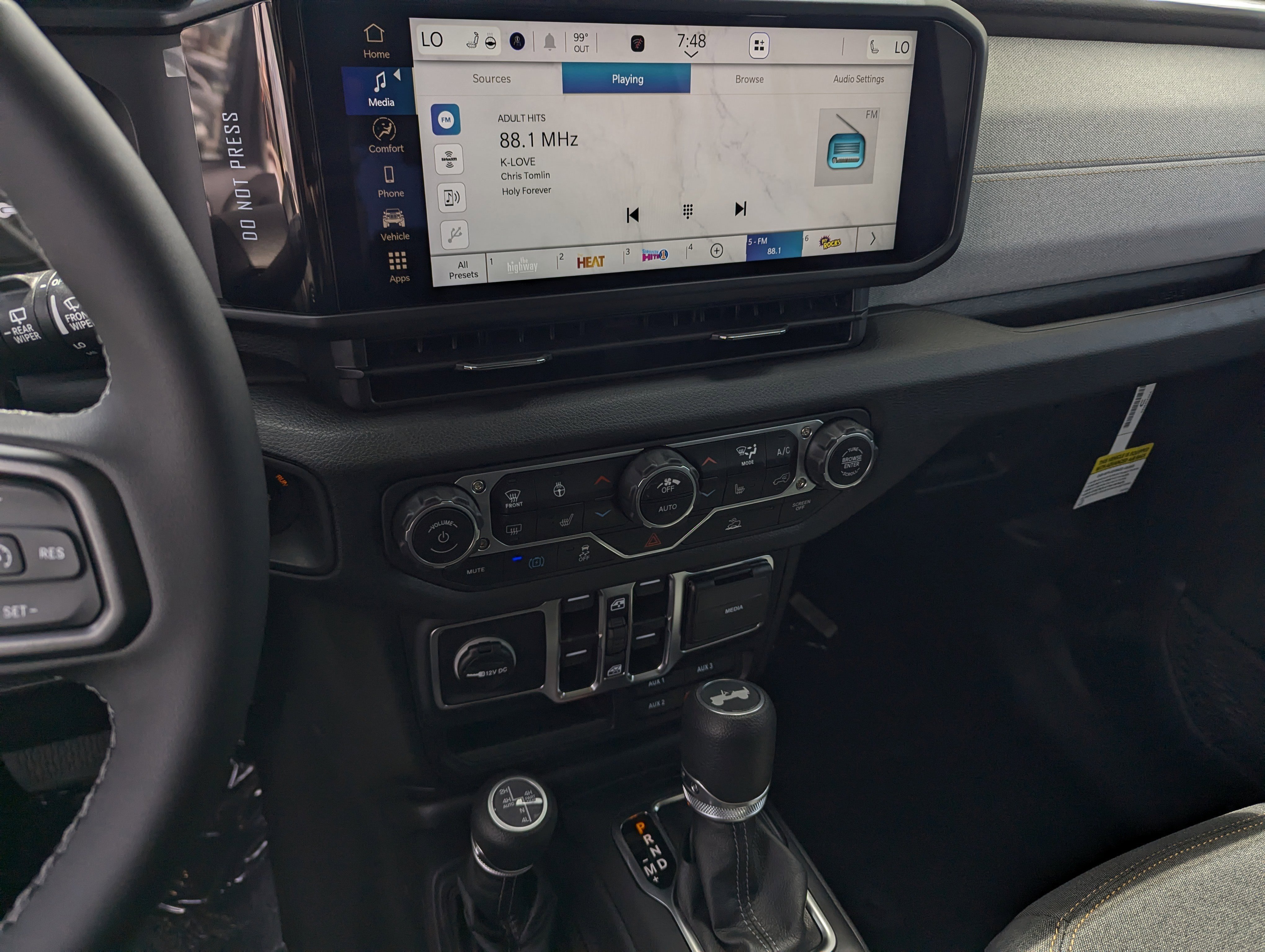 New 2025 Jeep Wrangler Sport S w/ Convenience Group image 10