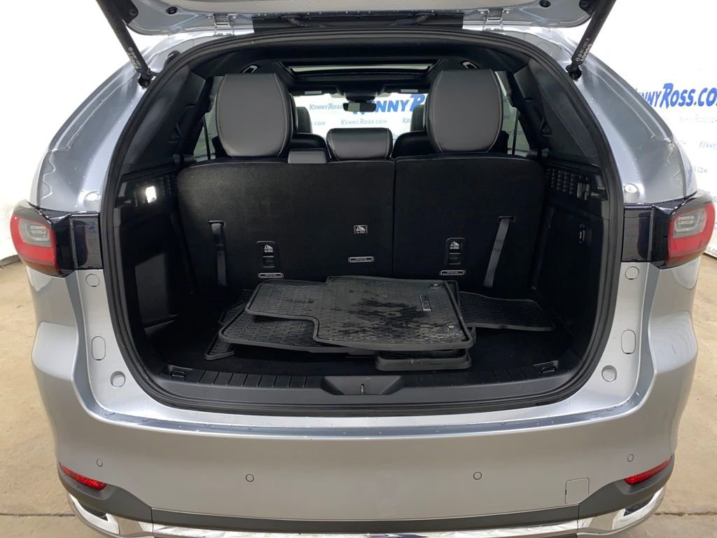Certified 2025 MAZDA CX-90 3.3 Turbo S w/ Premium Package image 19