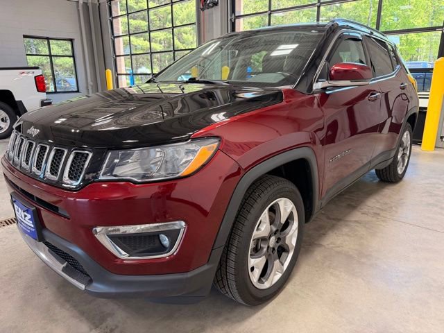 Used 2020 Jeep Compass Limited w/ Safety & Security Group AWD/4WD image 4