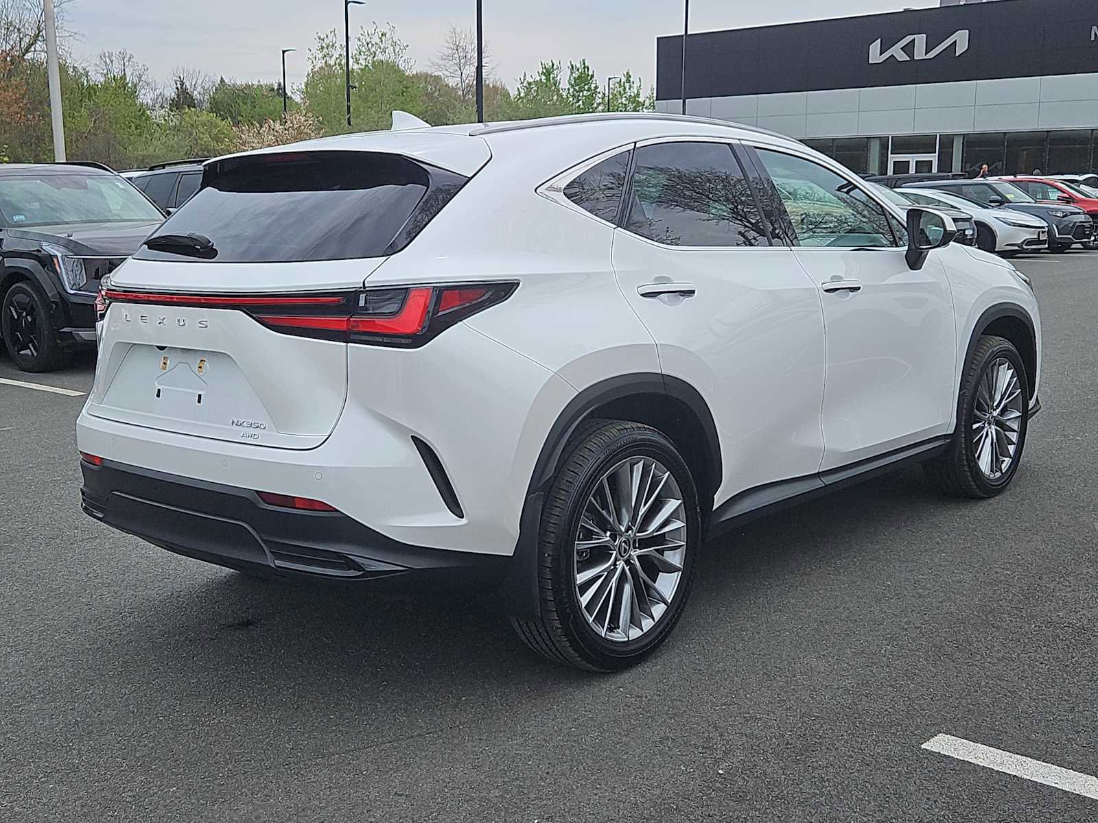 Used 2024 Lexus NX 350 AWD w/ Vision Package image 7
