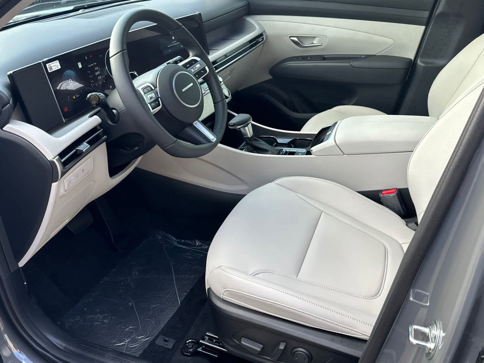 Used 2025 Hyundai Tucson SEL image 9