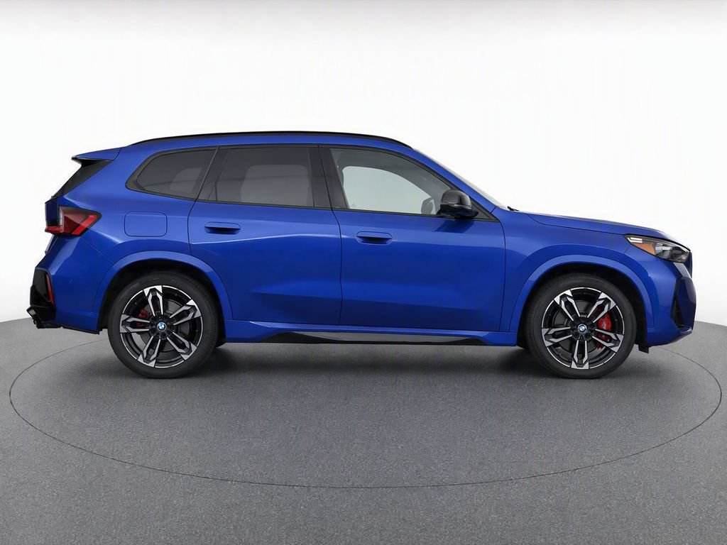 Used 2024 BMW X1 M35i AWD/4WD image 6