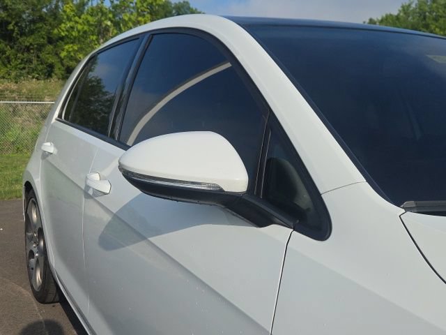 Used 2015 Volkswagen Golf S FWD image 8