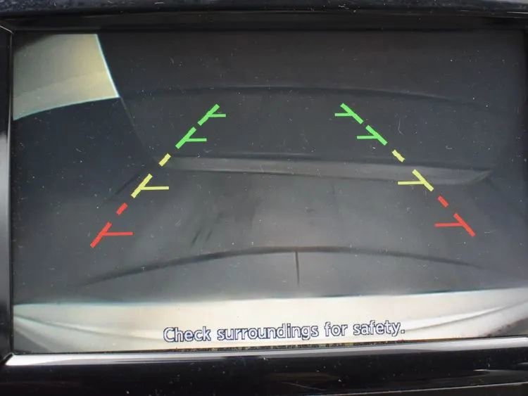 Used 2016 Nissan Murano SV w/ Premium Package image 31