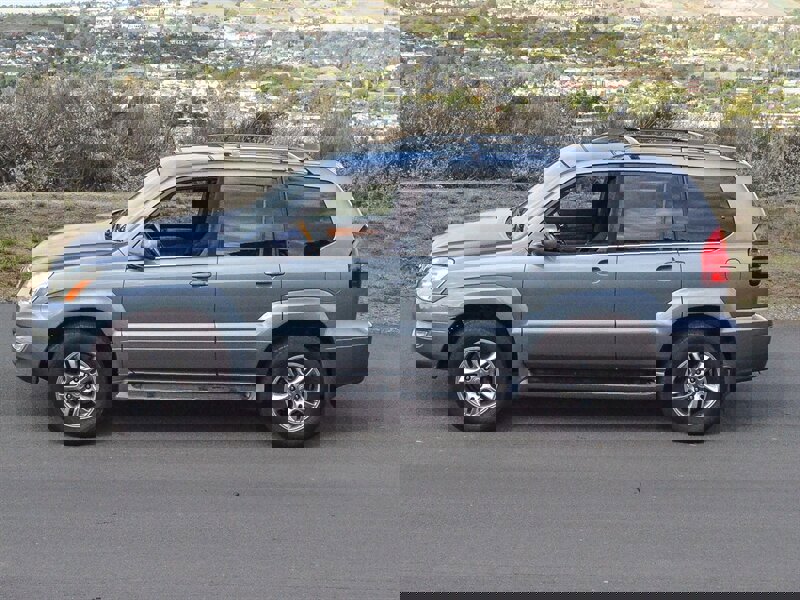 Used 2003 Lexus GX 470 image 3