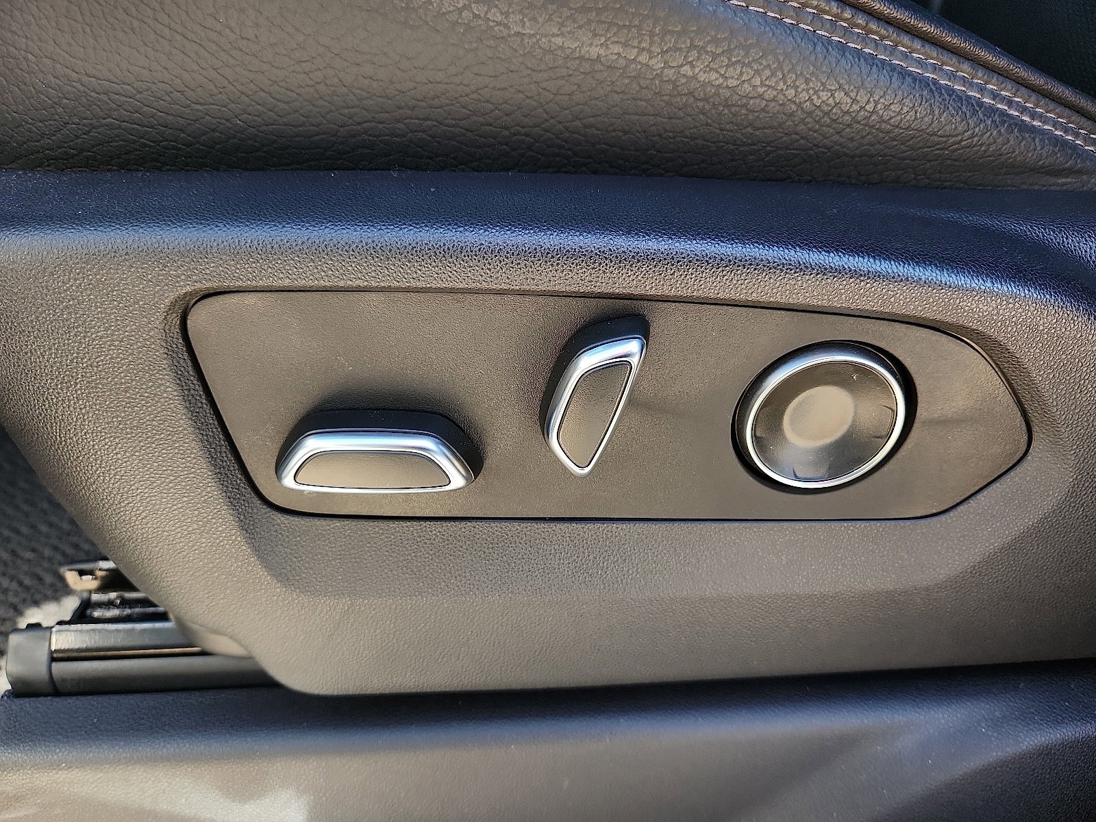 Used 2024 GMC Sierra 1500 Denali w/ Technology Package image 14