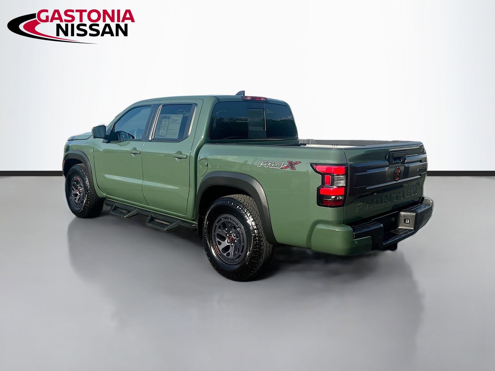 Used 2025 Nissan Frontier Pro-X w/ Pro Convenience Package image 6