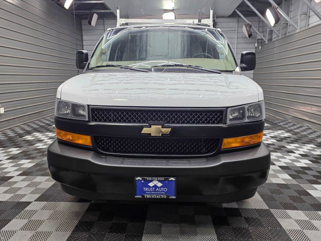 Used 2020 Chevrolet Express 2500 RWD image 3