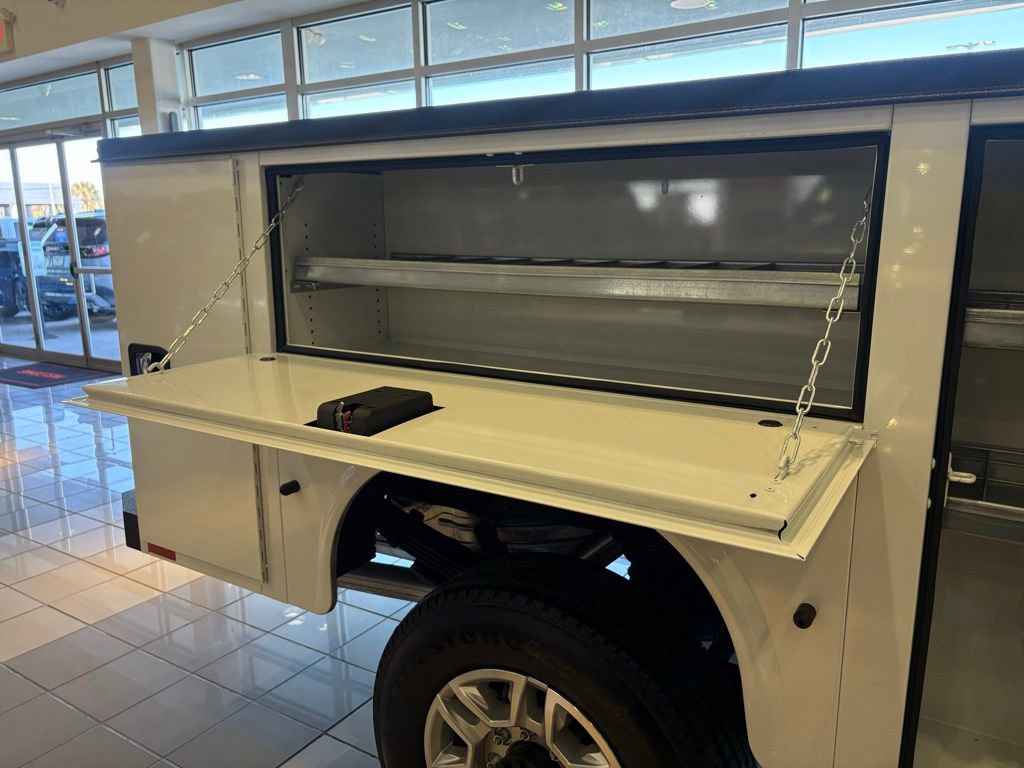 New 2026 GMC Sierra 2500 Pro w/ Convenience Package image 10