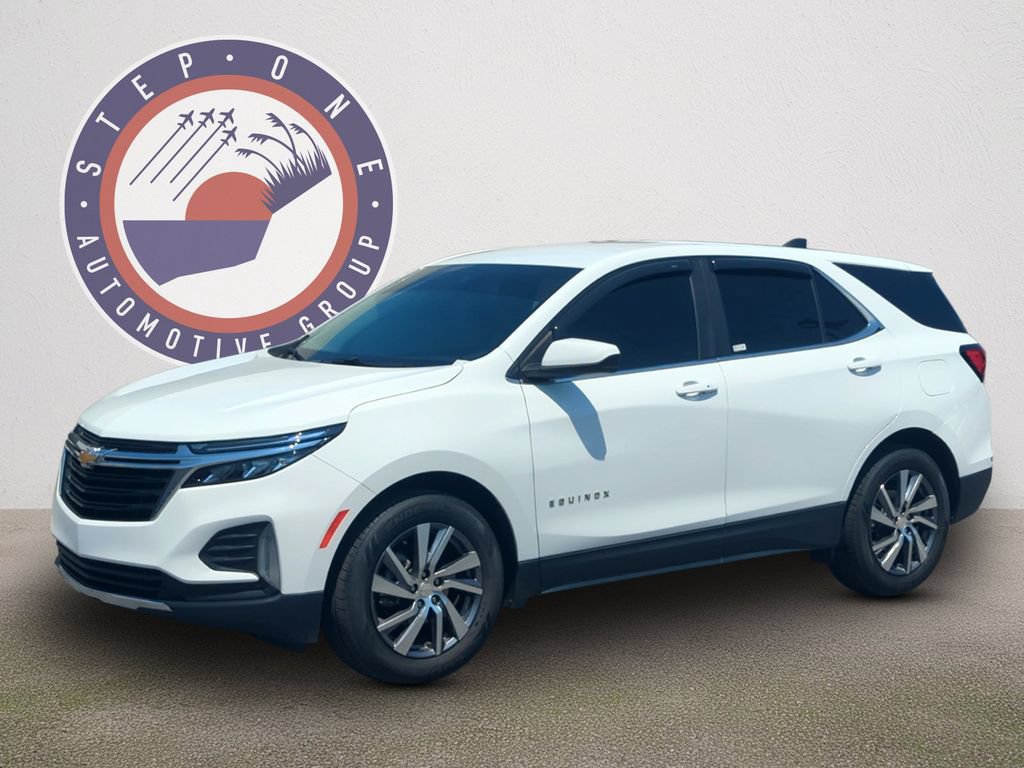 Used 2022 Chevrolet Equinox LT FWD image 2