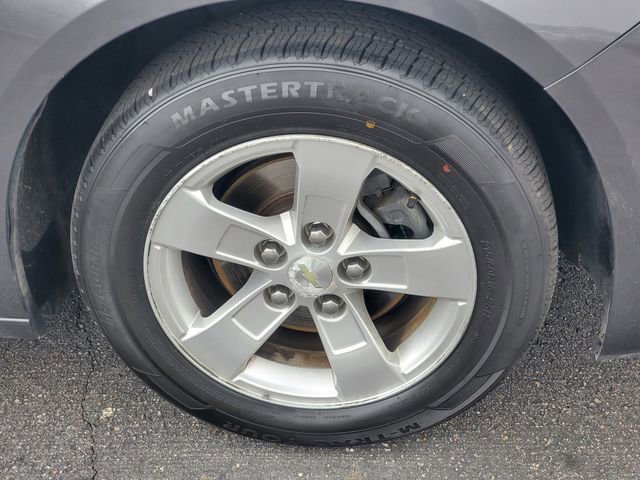 Used 2013 Chevrolet Malibu LS w/ Protection Package FWD image 25