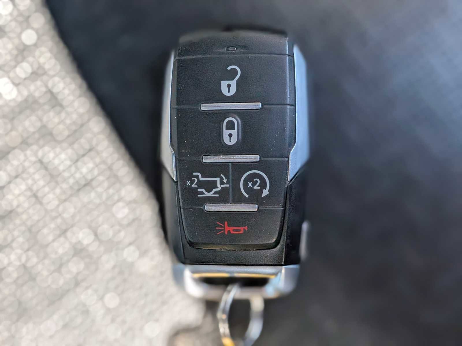 Used 2024 RAM 1500 Laramie image 33