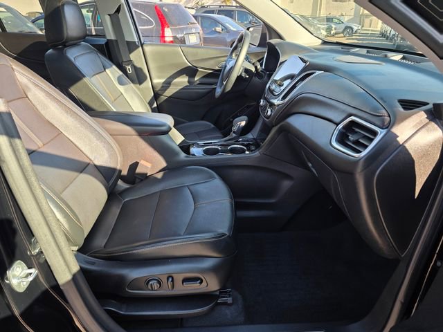Used 2023 Chevrolet Equinox Premier image 9