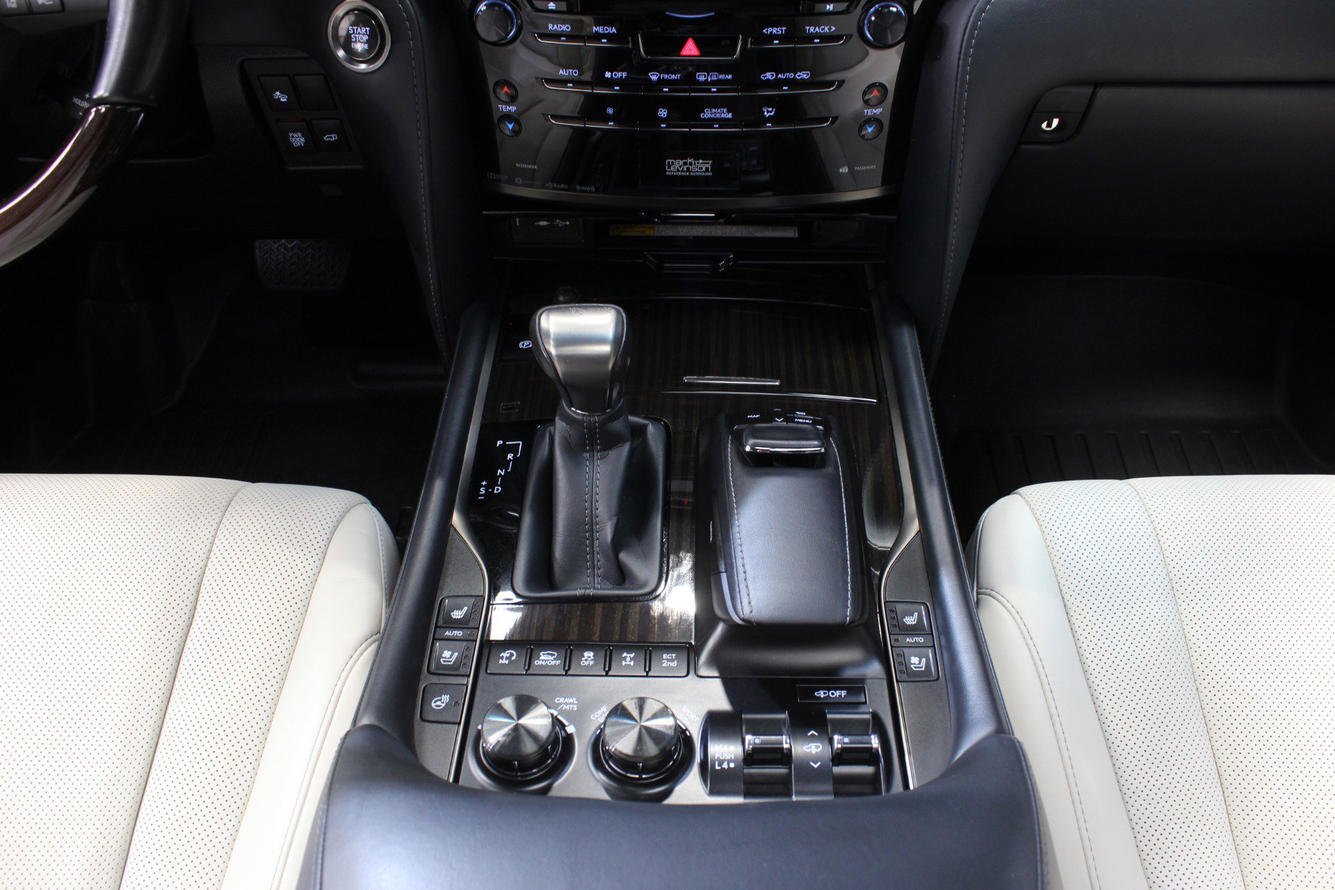 Used 2019 Lexus LX 570 Three-Row Inspiration Series w w/ Inspiration Series image 70