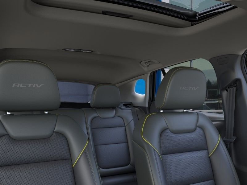 New 2026 Chevrolet Trax ACTIV w/ Sunroof Package FWD image 25