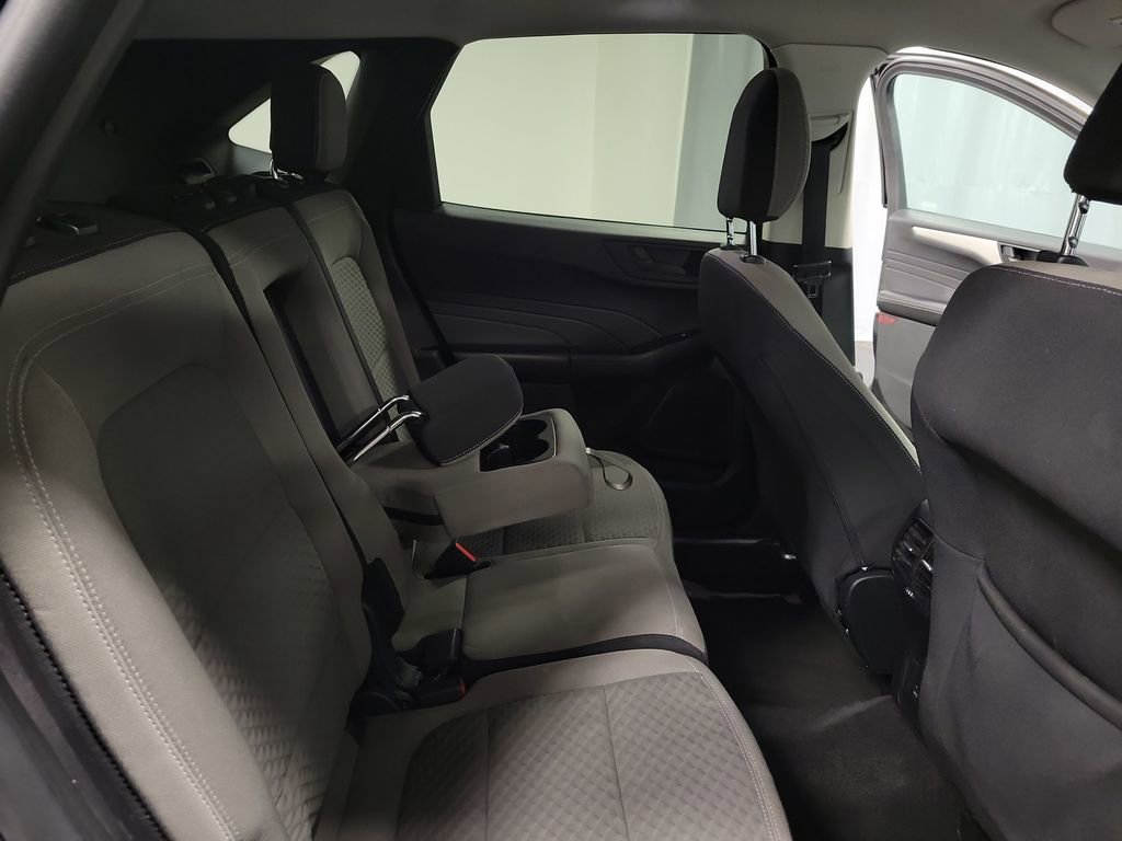 Used 2022 Ford Escape SE w/ SE Sport Appearance Package FWD image 21