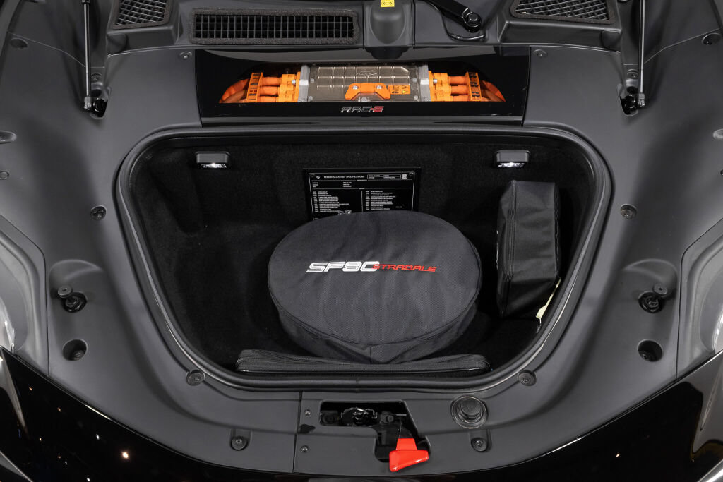 Used 2023 Ferrari SF90 Stradale AWD/4WD image 25