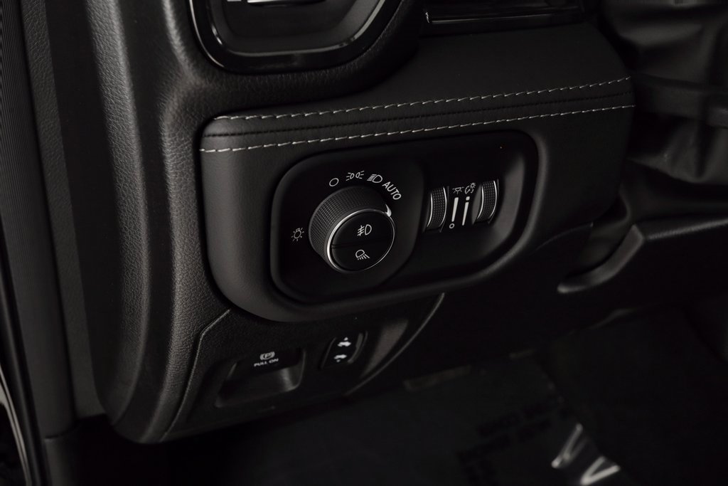 Certified 2022 RAM 1500 Limited w/ Trailer Tow Group image 24