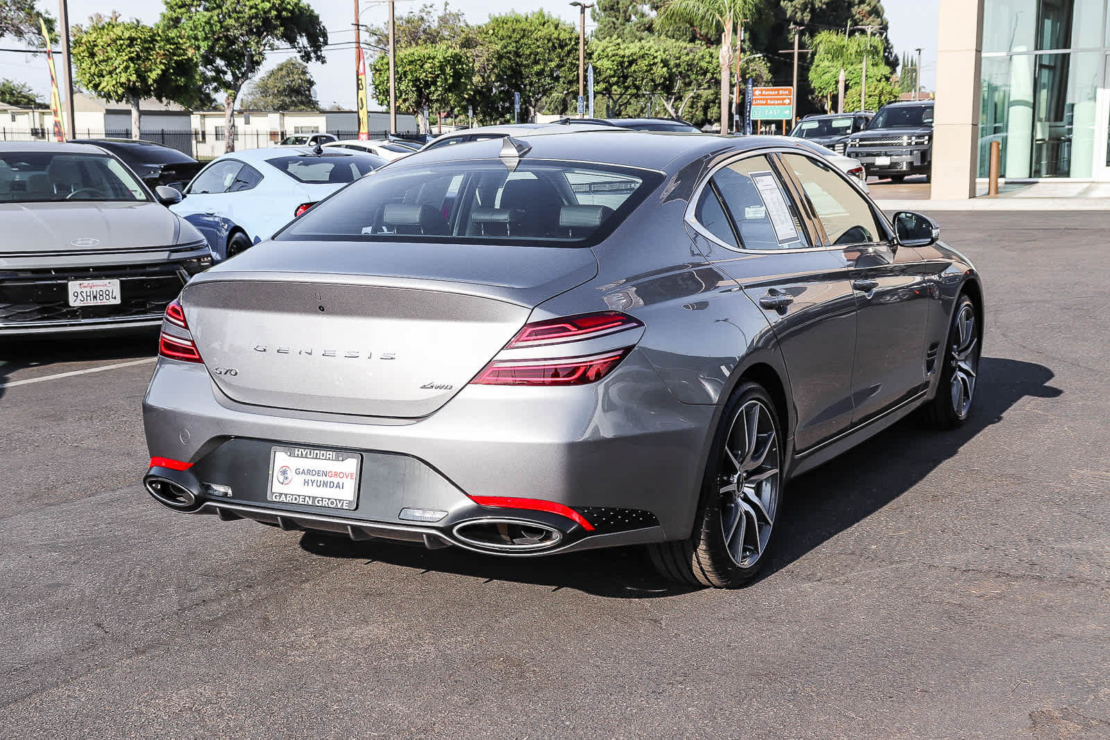Used 2026 Genesis G70 2.5T AWD/4WD image 6