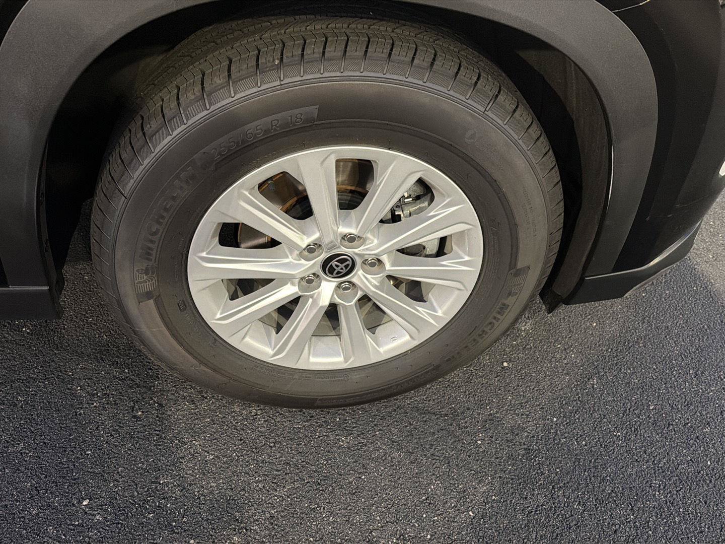 Certified 2025 Toyota Grand Highlander FWD image 42