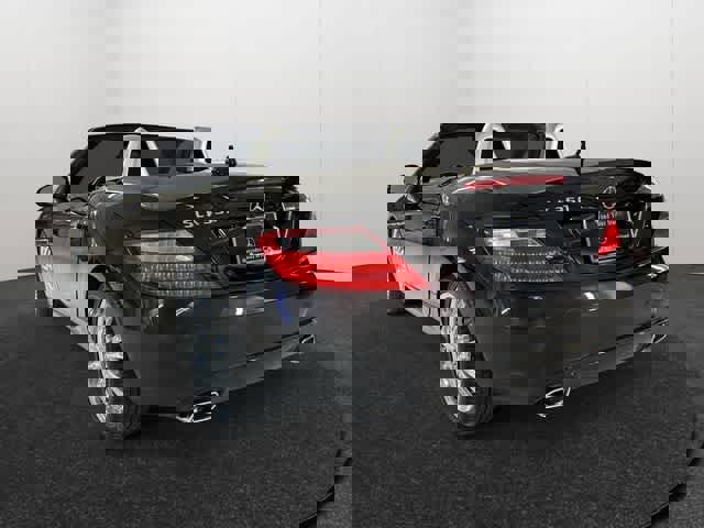 Used 2013 Mercedes-Benz SLK 350 image 6