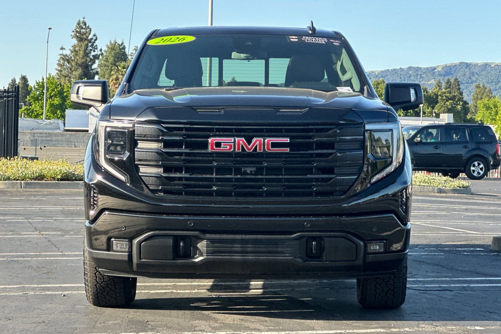 Used 2026 GMC Sierra 1500 Elevation w/ Elevation Premium Package AWD/4WD image 9