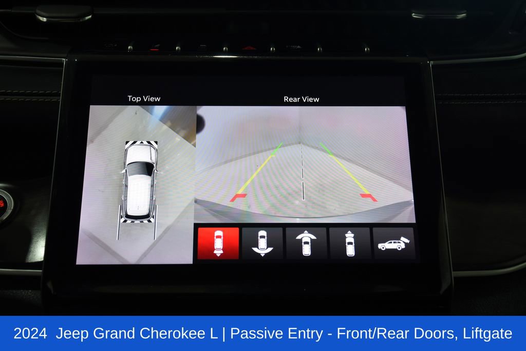 Used 2024 Jeep Grand Cherokee L Limited w/ Luxury Tech Group II image 14