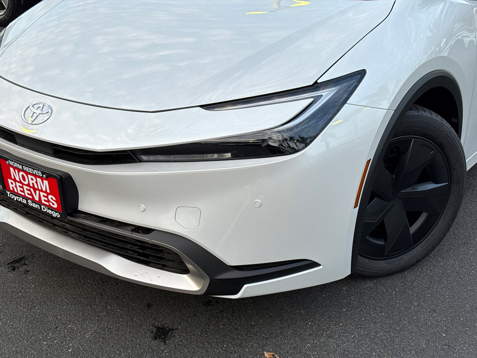 New 2026 Toyota Prius Plug-In Hybrid image 3