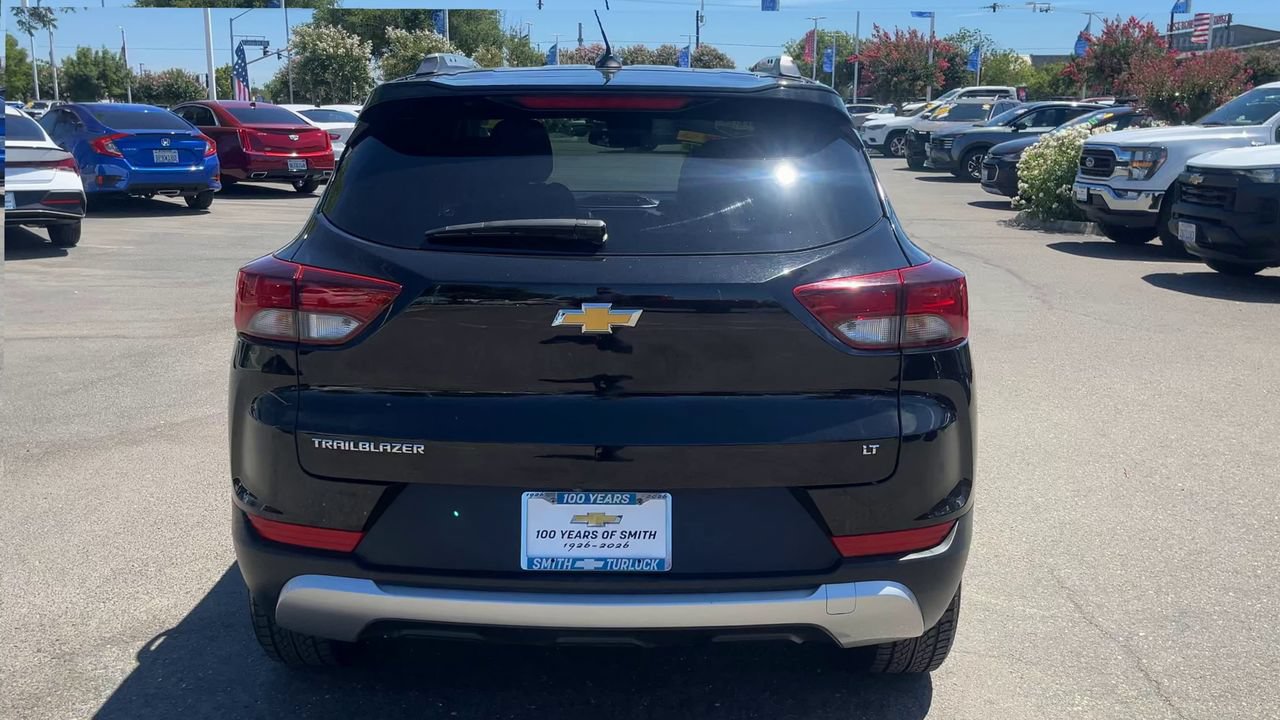 Used 2023 Chevrolet TrailBlazer LT FWD image 6