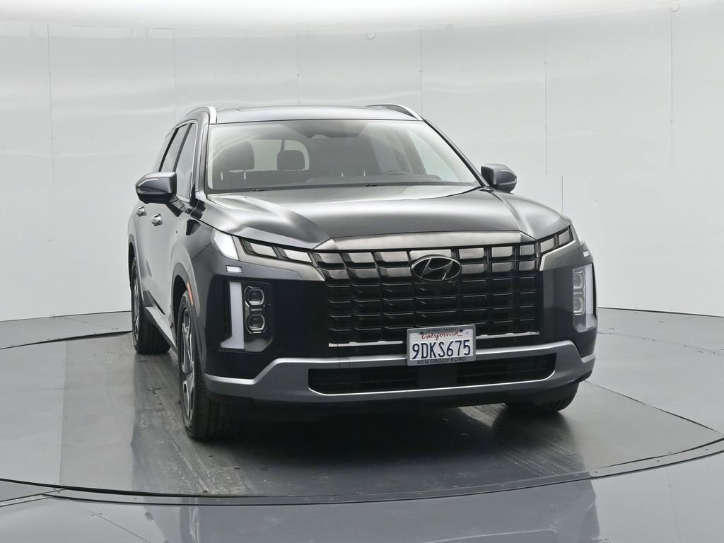 Used 2023 Hyundai Palisade Limited w/ Cargo Package image 26