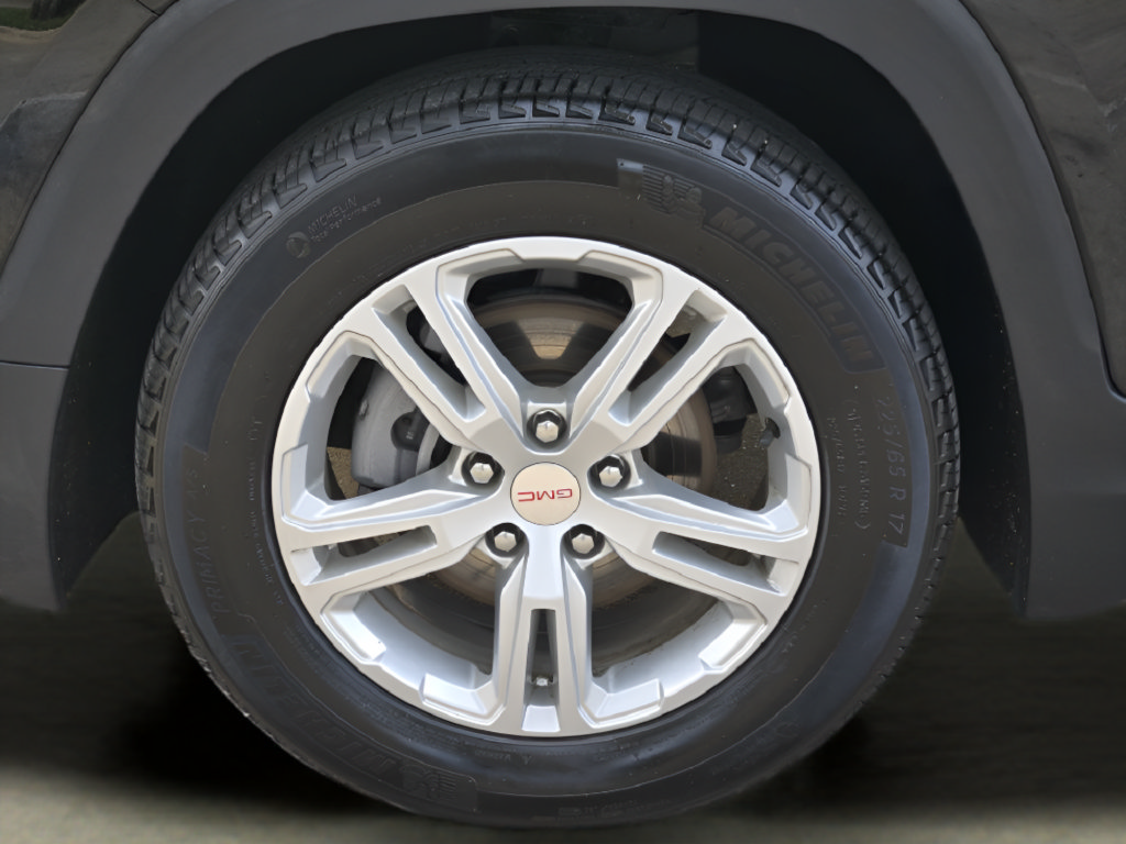 Used 2024 GMC Terrain SLE w/ Driver Convenience Package FWD image 11