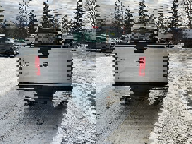 Used 2017 Ford F150 XL w/ Equipment Group 101A Mid image 7