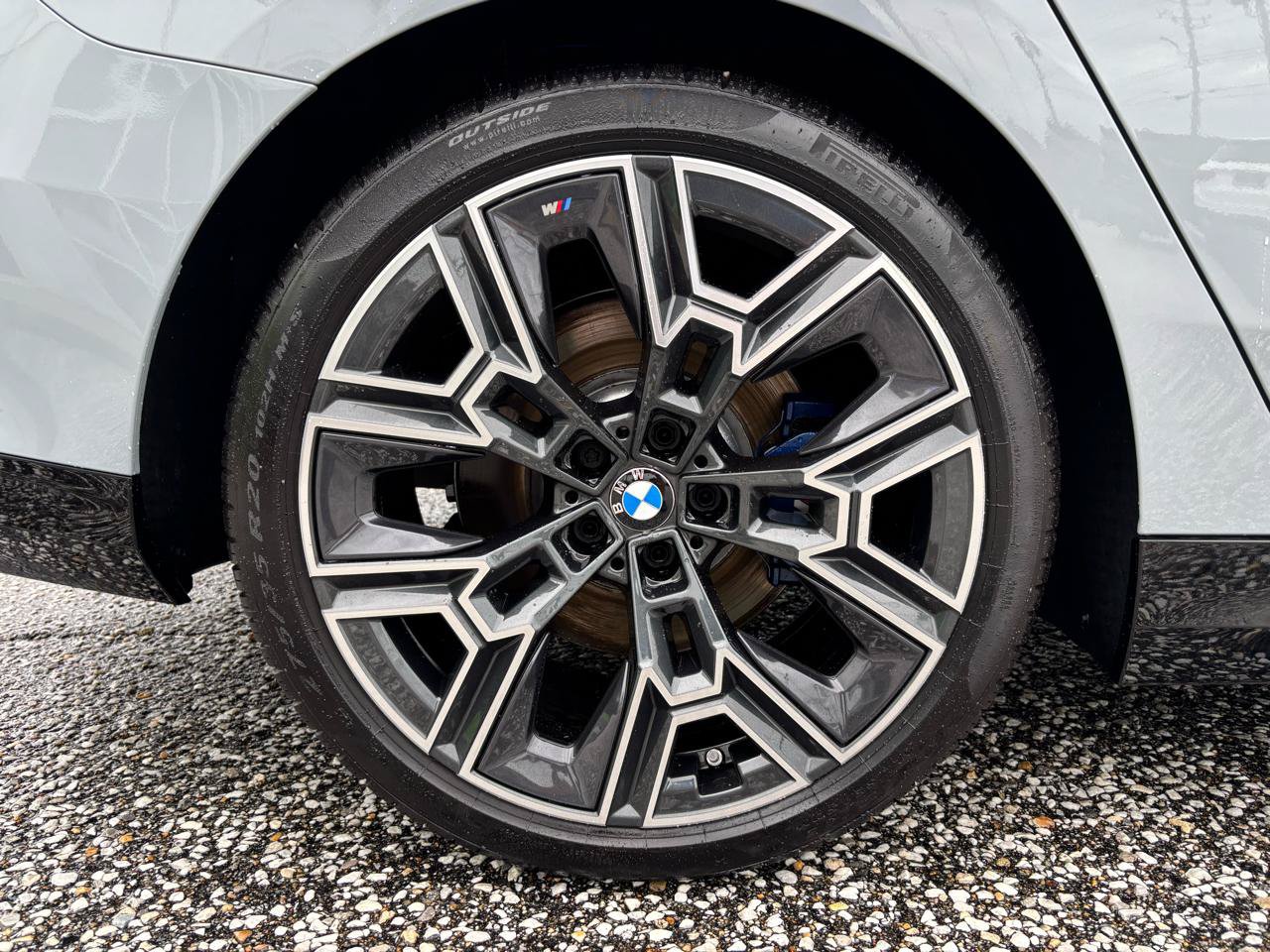 Used 2026 BMW 530i w/ M Sport Package RWD image 31