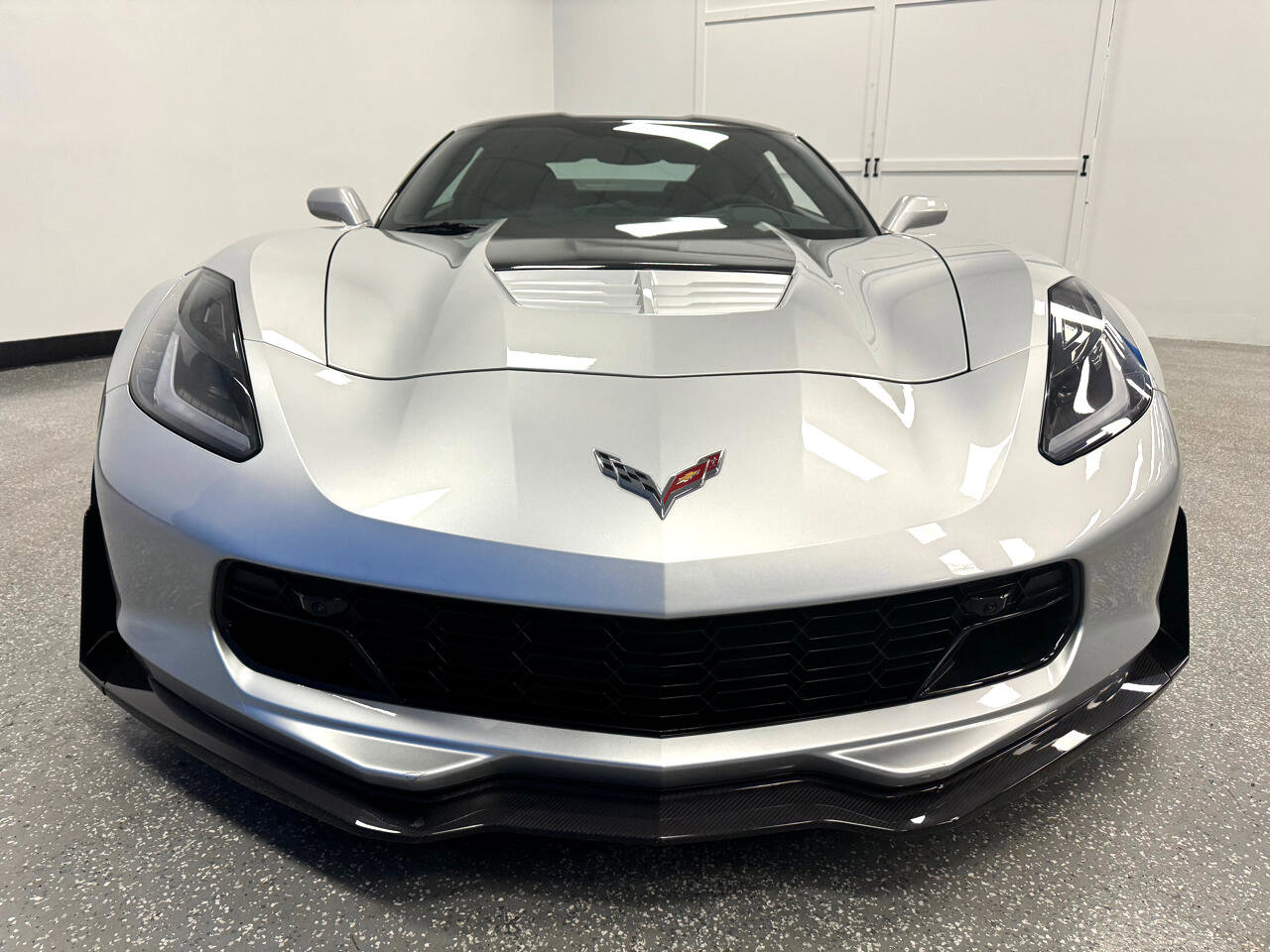 Used 2016 Chevrolet Corvette Z06 w/ 3LZ Preferred Equipment Group image 32