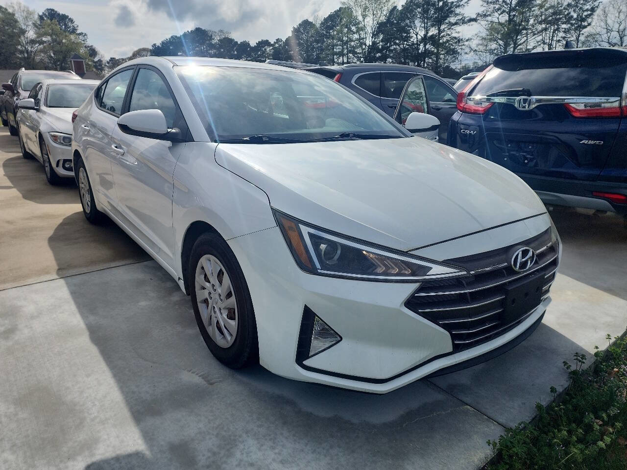 Used 2019 Hyundai Elantra SE w/ Cargo Package image 1