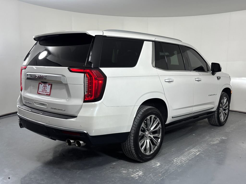 Used 2021 GMC Yukon Denali w/ Denali Premium Package image 6