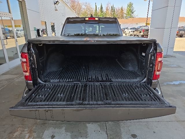 Used 2019 RAM 1500 Big Horn AWD/4WD image 25